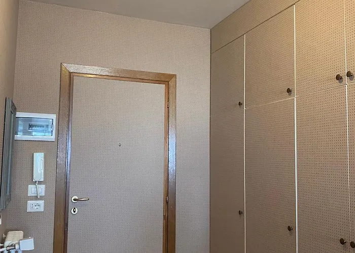 Il Cielo Sopra 아파트 체세나